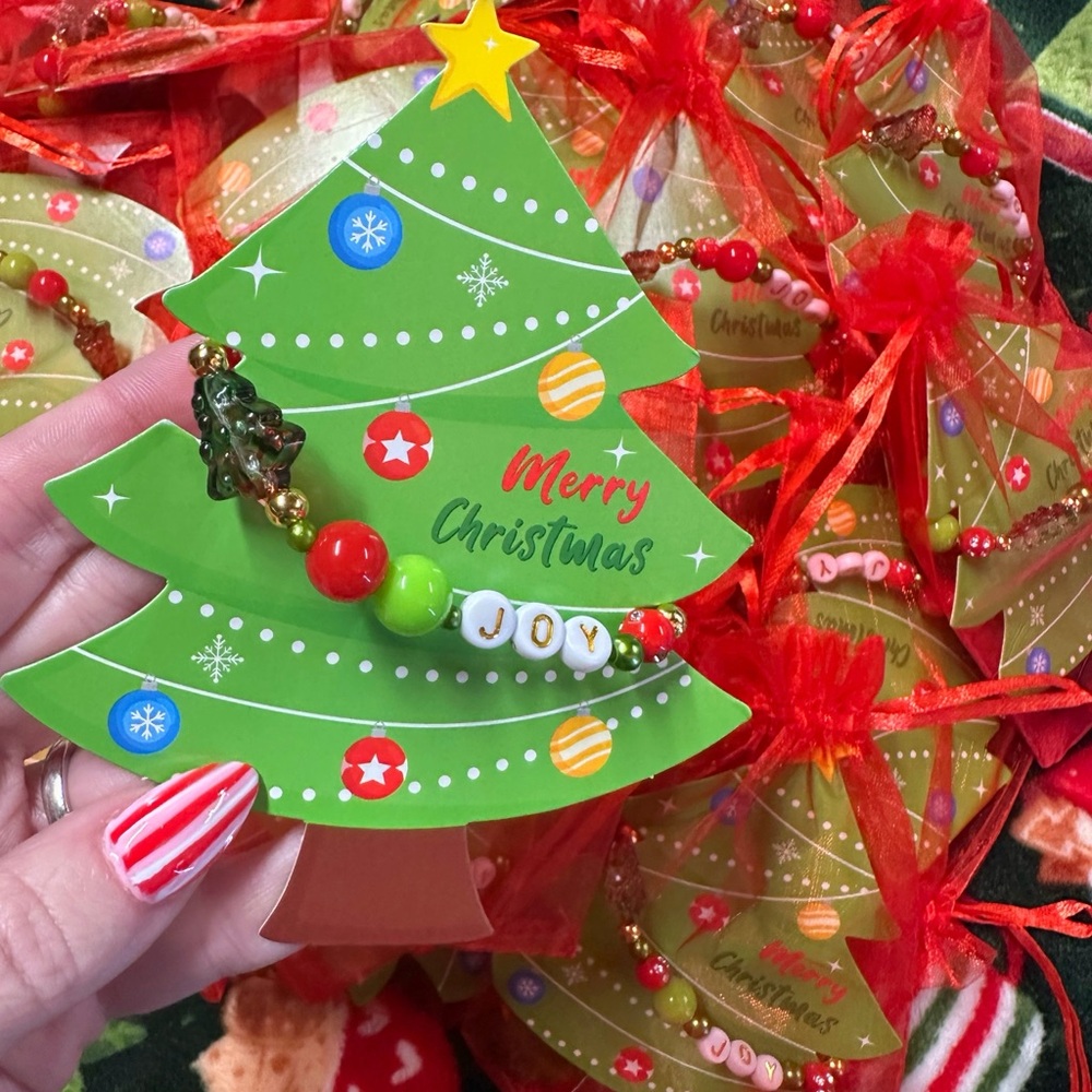 Christmas Tree Bracelet with Beads